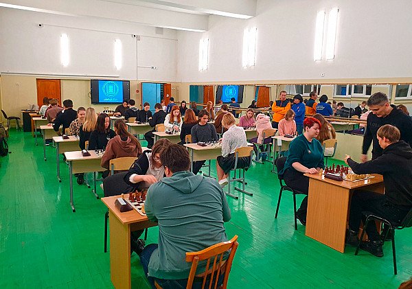 Более 40 студентов педуниверситета приняли участие в первенстве вуза