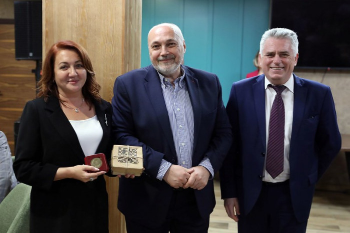 В Барнауле торжественно открылись Суперфиналы чемпионатов России