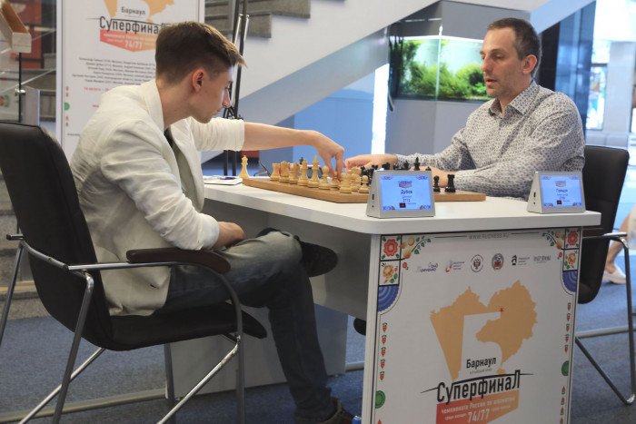 Лея Гарифуллина единолично возглавила гонку на женском Суперфинале