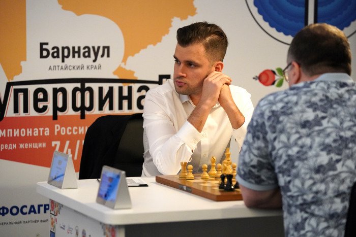 Лея Гарифуллина единолично возглавила гонку на женском Суперфинале