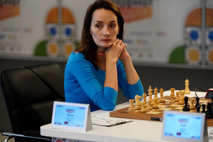 Лея Гарифуллина единолично возглавила гонку на женском Суперфинале