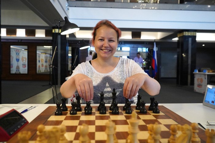 Лагно и Горячкина догнали лидера в женском Суперфинале