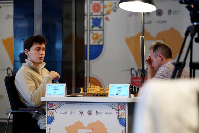 Екатерина Лагно возглавила гонку на женском Суперфинале