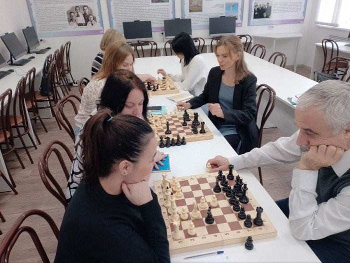 Воспитатели повысили квалификацию по программе «Обучение основам шахматной игры»