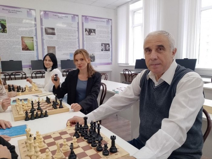 Воспитатели повысили квалификацию по программе «Обучение основам шахматной игры»