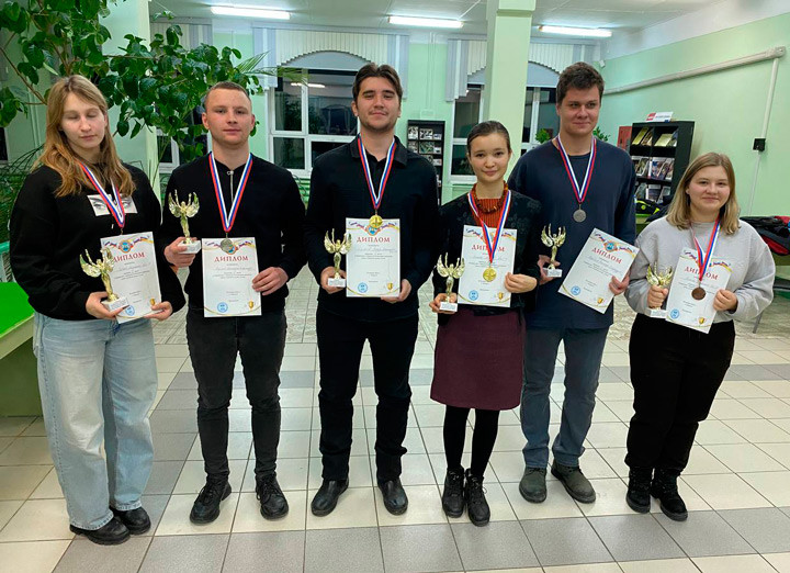 «Мушкетёры» политеха и «принцессы» из АГУ. Часть вторая