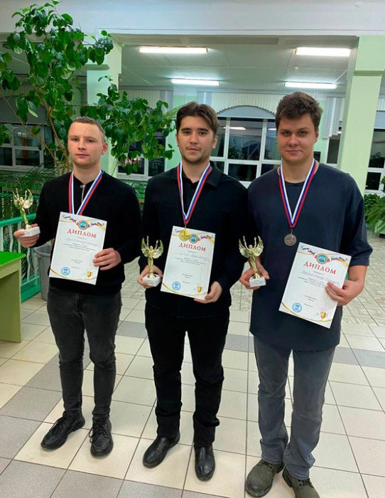 «Мушкетёры» политеха и «принцессы» из АГУ. Часть вторая