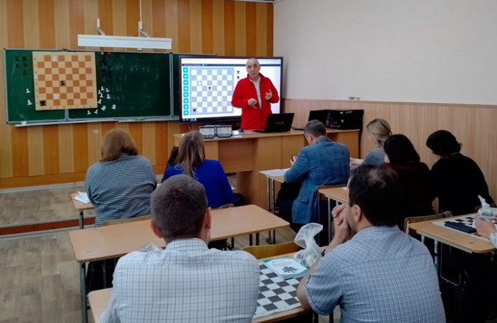 В Славгороде и Рубцовске провели методические семинары для педагогов