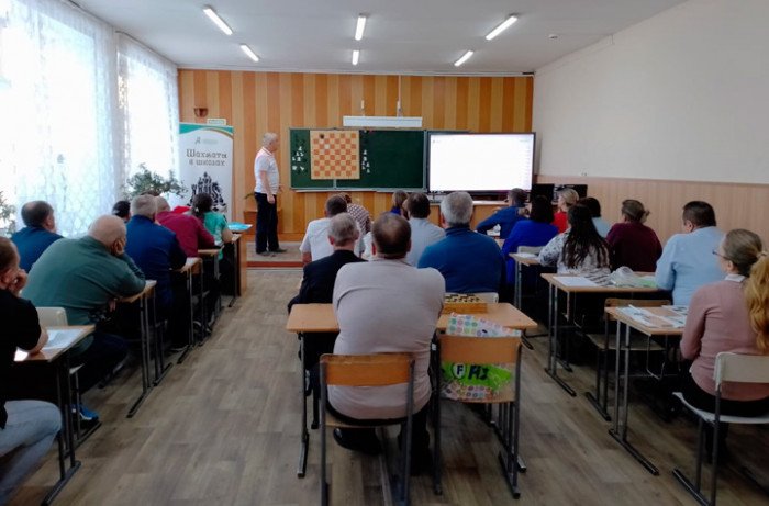 В Славгороде и Рубцовске провели методические семинары для педагогов