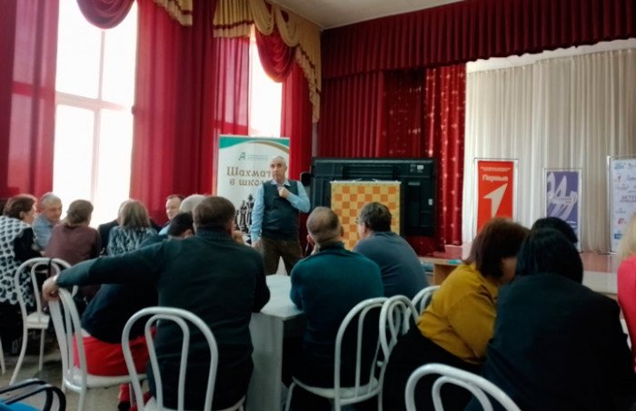 В Славгороде и Рубцовске провели методические семинары для педагогов