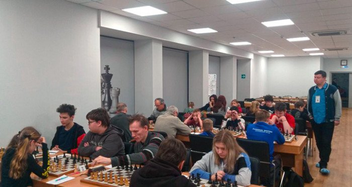 Разыграны первые путёвки в Высшую лигу чемпионата края