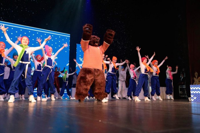 Гимназия №123 с успехом выступила на международном фестивале