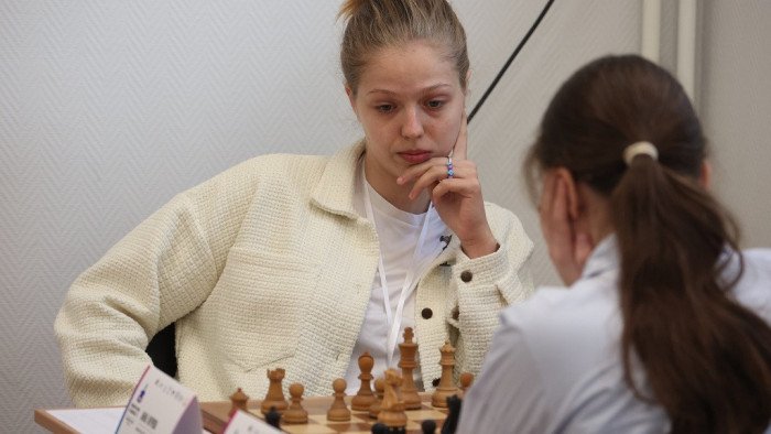 В Барнауле стартокравало первенство России по шахматам среди юниоров