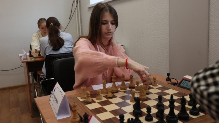 В Барнауле стартокравало первенство России по шахматам среди юниоров