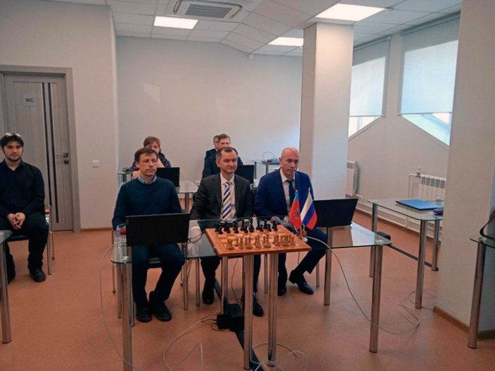 Студенты Алтайского края и Калмыкии провели шахматную встречу онлайн