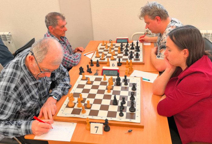 Артём Киселёв снова лучший среди сельских шахматистов