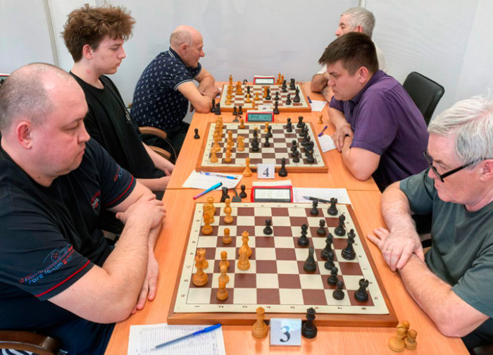 Артём Киселёв снова лучший среди сельских шахматистов