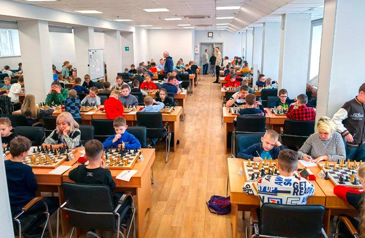 143 участника собрал второй этап кубка края по классике