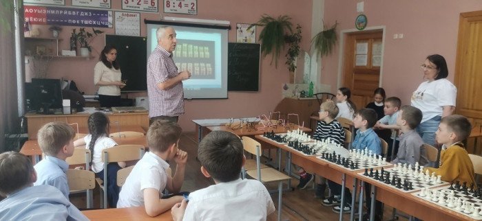 «Шахматы в школах»: АИРО запустил цикл региональных методических дней