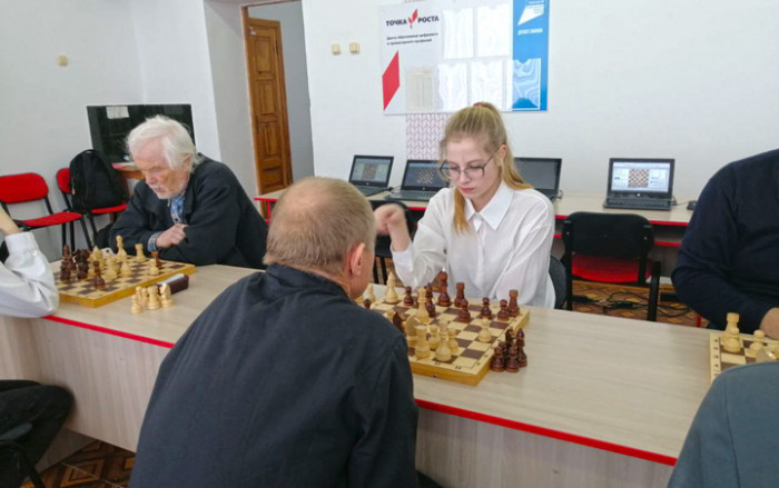 В Советском состоялся матч между сборными учащихся и преподавателей