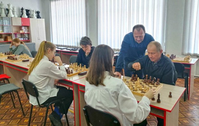 В Советском состоялся матч между сборными учащихся и преподавателей