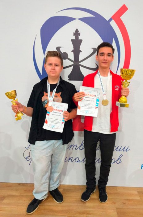 У алтайских шахматистов две медали на первенстве России среди школьников