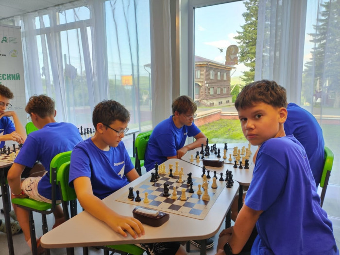 В Алтайском районе завершилась недельная смена «Шахматы Плюс»