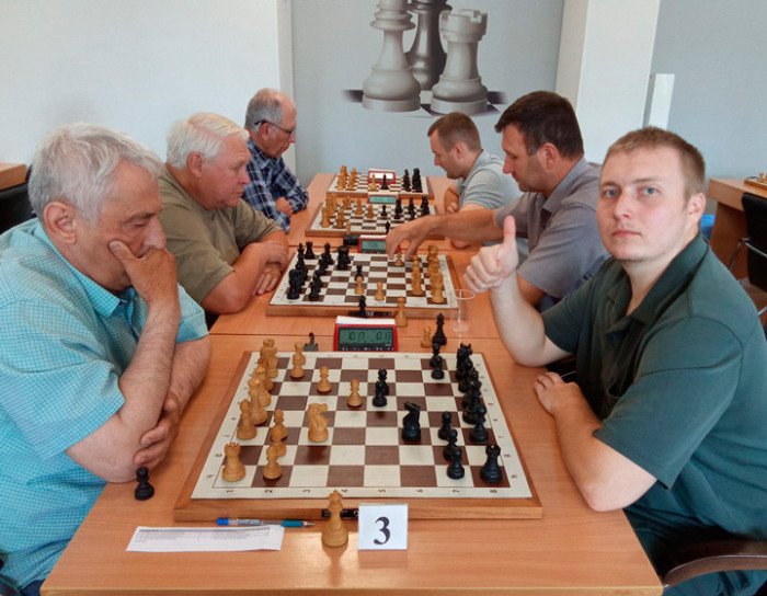 Павловск выиграл краевой «командник» по быстрым шахматам