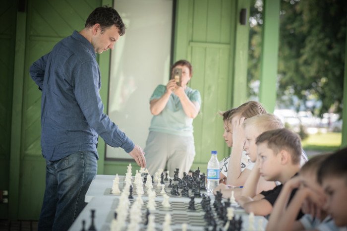 В Барнауле прошли сеансы с Игорем Лысым и Анной Журовой