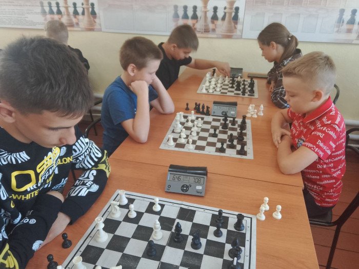 В Ключах провели рапид ко Дню знаний