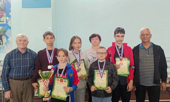 Барнаульская СШОР-3 – победитель краевой спартакиады спортшкол среди шахматистов до 17 лет