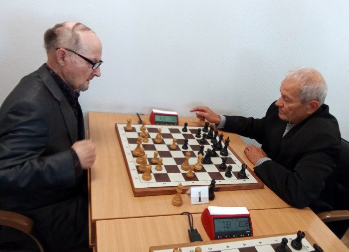 «Кубок Ветеран»: блиц выиграл Алексей Гриценко, рапид – Владимир Бурцев