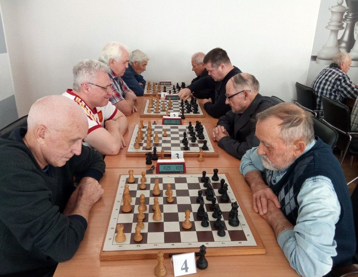 «Кубок Ветеран»: блиц выиграл Алексей Гриценко, рапид – Владимир Бурцев