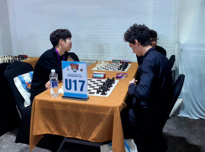 Артём Мещеряков – мультимедалист первенства Азии среди школьников