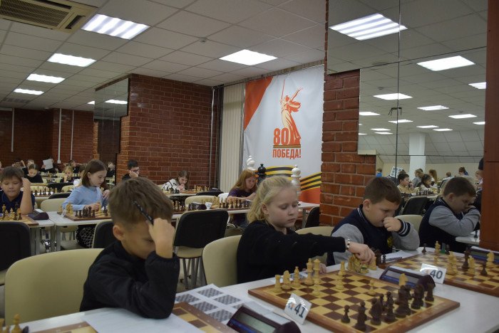 Первенство Сибири в Новосибирске: три призёра в композиции