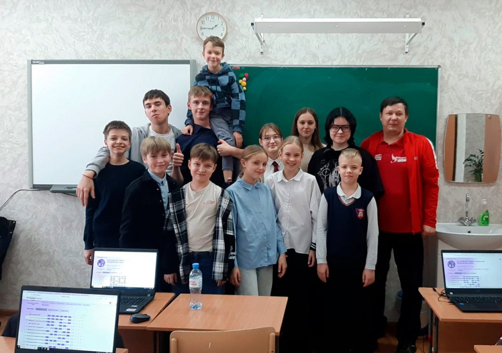 Барнаульская гимназия №123 вышла в финал всероссийского онлайн-турнира