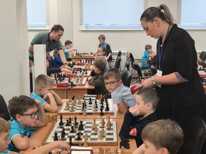 Троекратное «ура!» 42-й гимназии Барнаула