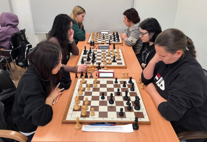 Гроссмейстер Алексей Сорокин сыграл в командном чемпионате края по рапиду