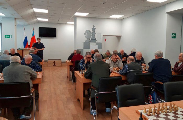 Юрий Разговоров выиграл краевой рапид среди ветеранов