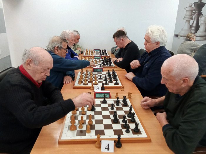 Геннадий Васильев – лучший блицор среди ветеранов