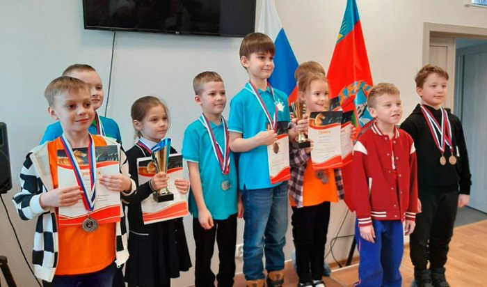 Городской этап «Дебюта» в Барнауле выиграла команда гимназии №123
