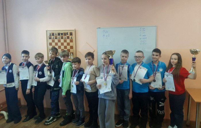 В городском этапе «Белой ладьи» в Барнауле сыграли 29 команд