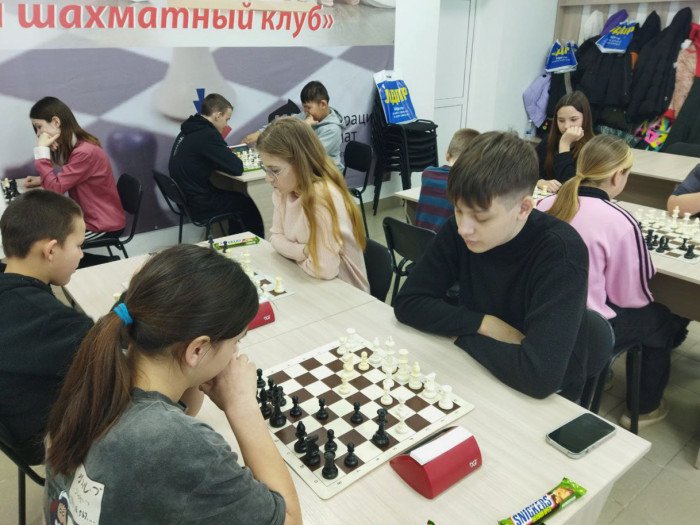 В Советском провели рапид «На призы Деда Мороза»