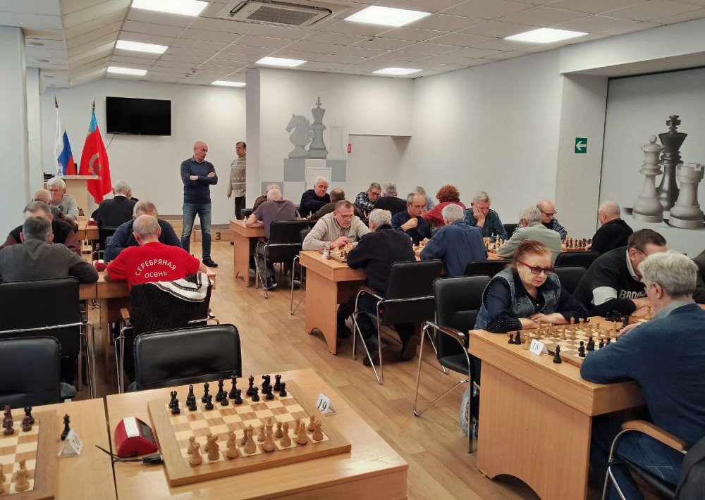 Юрий Разговоров выиграл турнир ветеранов «Рождественский кубок»