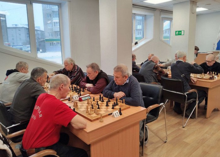 Юрий Разговоров выиграл турнир ветеранов «Рождественский кубок»
