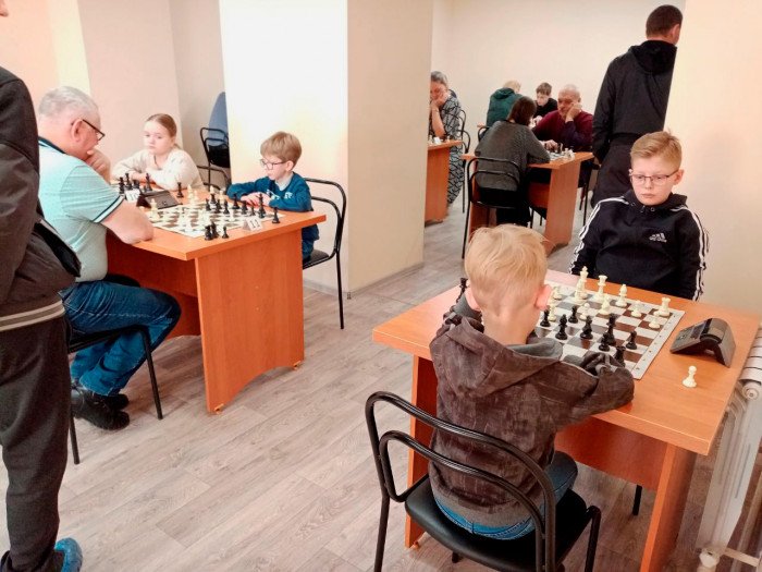 Стартовал Кубок Бийска по блицу и быстрым шахматам