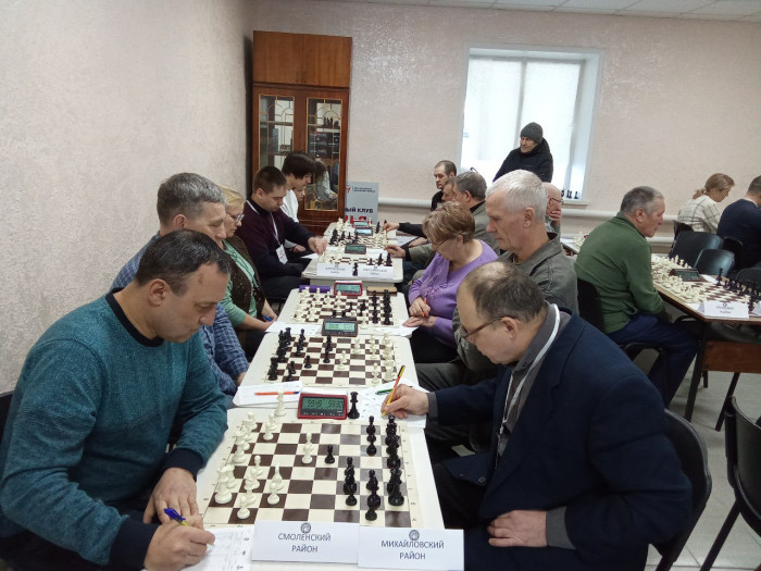 Благовещенские шахматисты выиграли краевую сельскую олимпиаду в Троицком