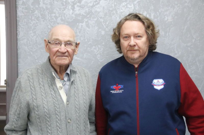 Старейший участник троицкой олимпиады – Геннадий Колыхалов