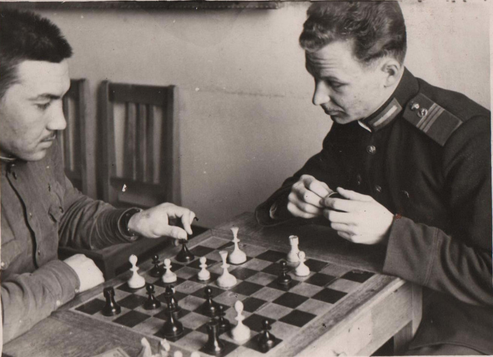 Истории от Владимир Нейштадта. Три минуты на «губе»