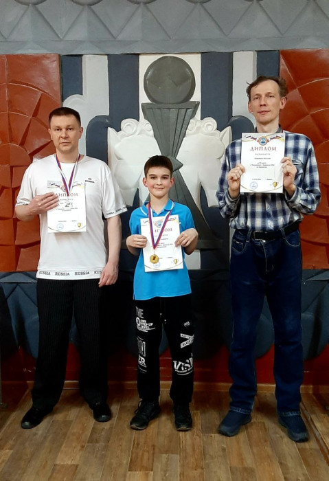 Александр Тетерин и Ксения Горячева – чемпионы Барнаула по шахматам!